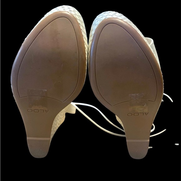 Aldo Wedges Size 6 Cream Color - Picture 6 of 6